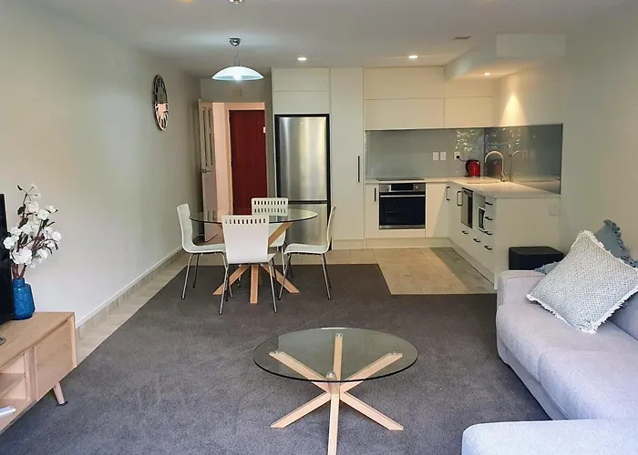 Midtown Tui Villa - Taupo Central Holiday Unit