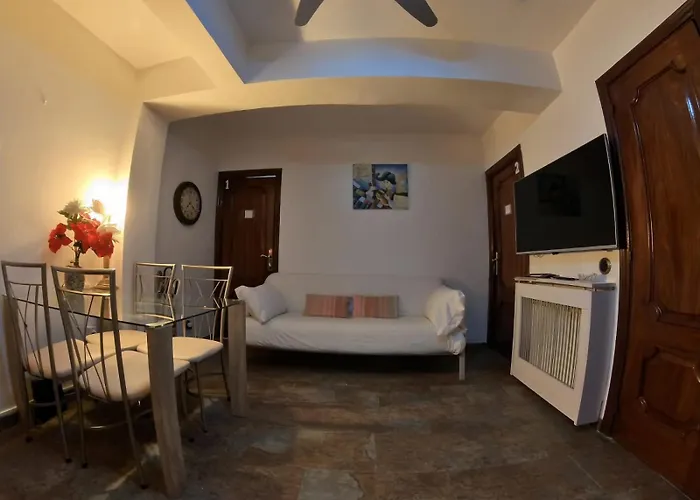 Habitaciones Individuales En Apartamento Madrid