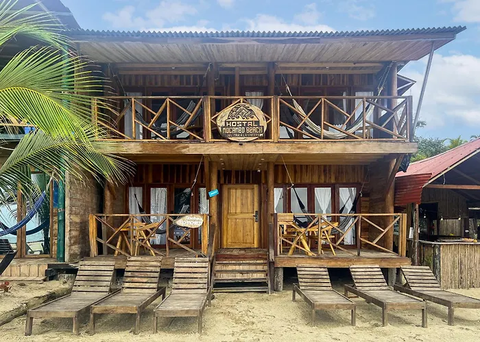 Hostal Mocambo Beach Guachaca