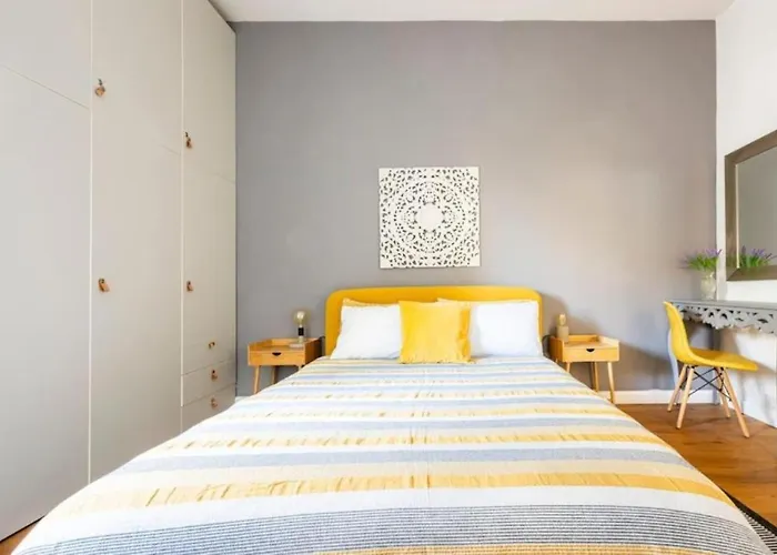 Seabreeze Retreat With Terrace - St Julians Apartment Saint Julian's