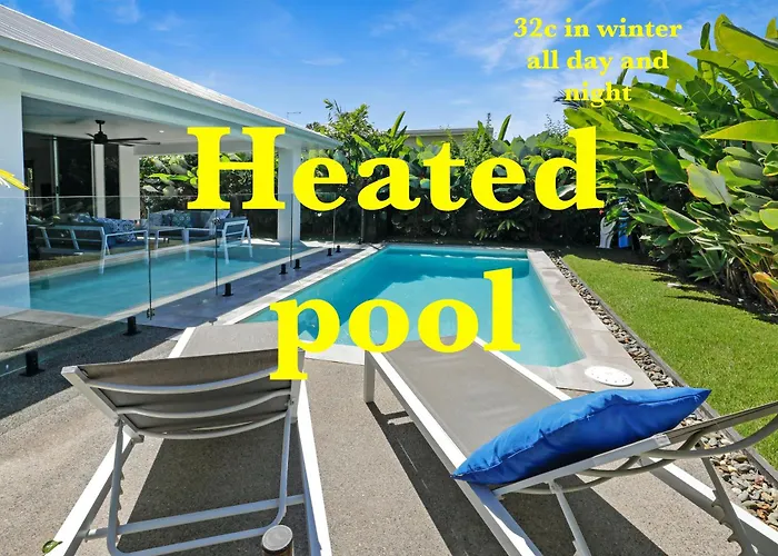 Seaside 300M To Beach 32C Pool For Cooler Months Palm Cove