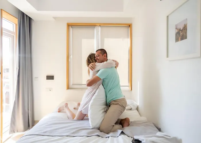 Deer Hostel & Hotel Antalya