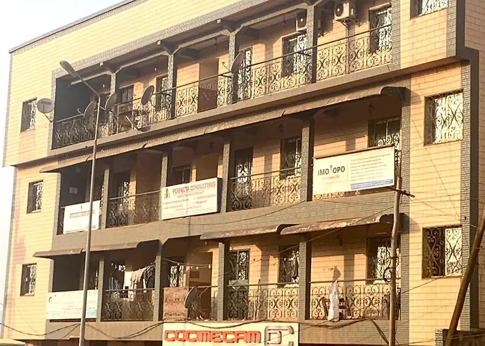 Grandiose Apart In Yaoundé