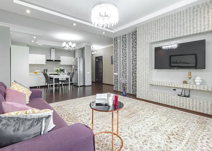 Отличный Вариант Для Больших Групп! Очень Красивый Вид На Город! Astana