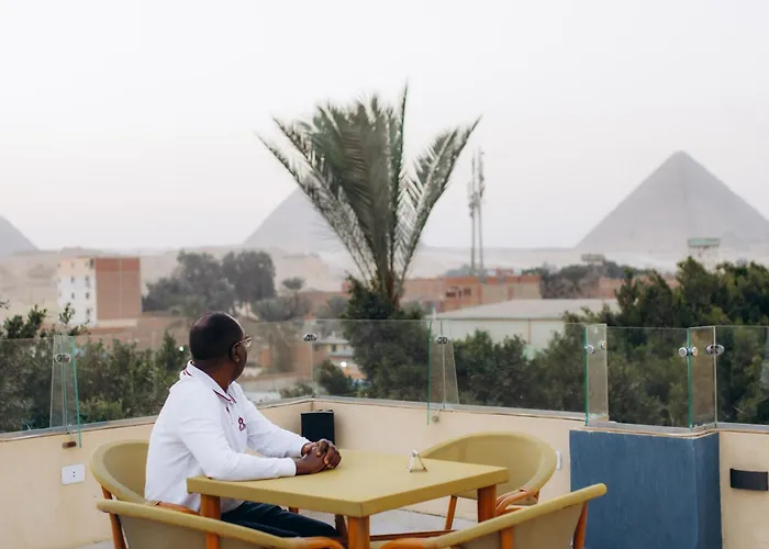 Regent Pyramids View Hotel Kafret el-Gabal