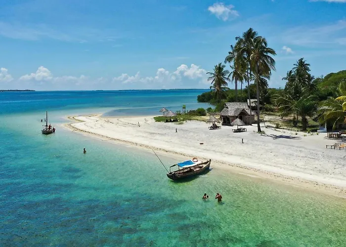 Basecamp Mafia Island Utende