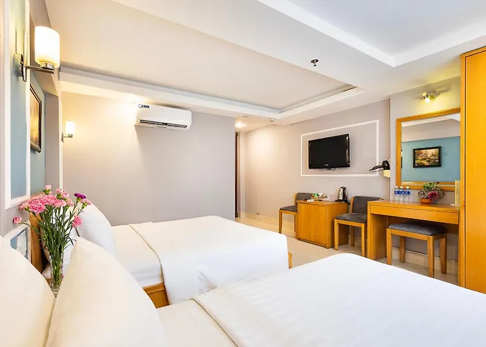 Lucky Star Hotel 146 Nguyen Trai Ho Chi Minh City