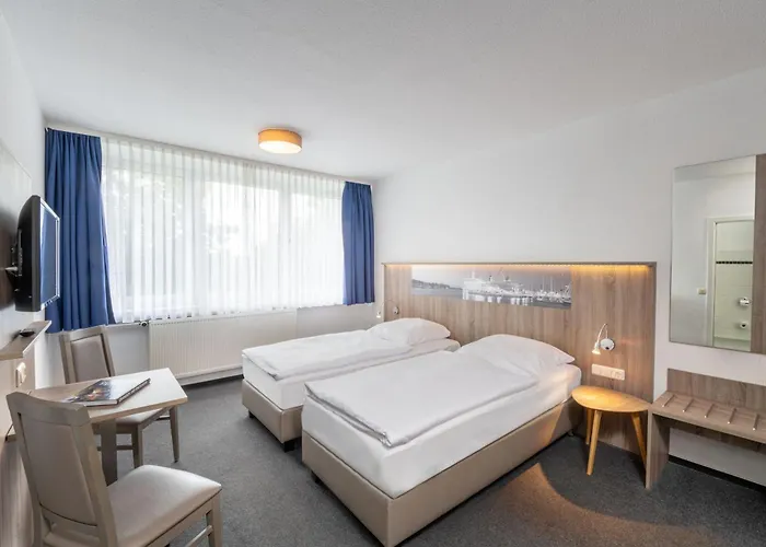 Hotel & Gaestehaus Rostock Luetten Klein