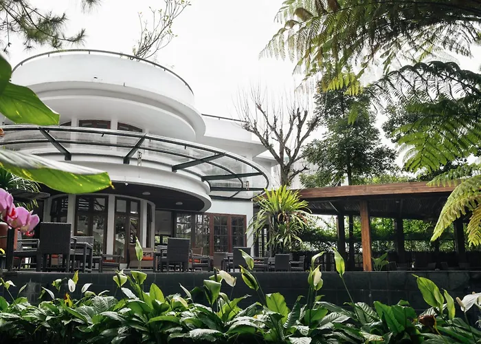 House Sangkuriang Hotel Bandung