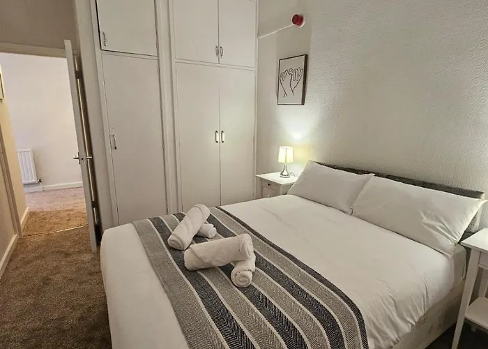 Central Cosy Flat, Long Term Welcome London