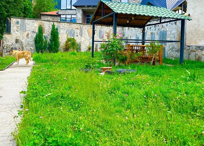 Mziuri Guest House Mestia