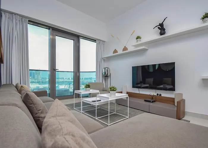 Spacious 1Br With Balcony & Rooftop Pool The Bay Business Bay Dubai