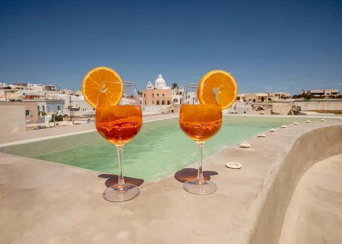 Utopia Suites Santorini Karterados 
