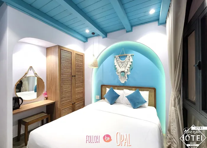 Riverside Mini Hotel Grand World Phú Quốc