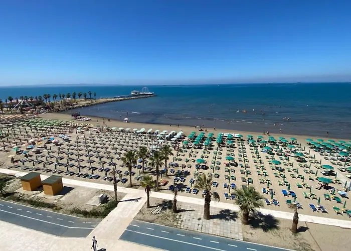 Wave Beachfront Apartments Durres