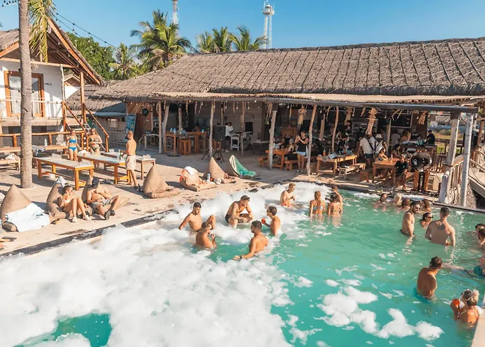 Mad Monkey Gili Trawangan Hostel