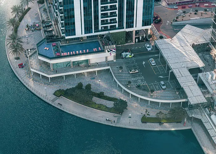 Lagom Vacation Homes One Bedroom Apartment In Laguna Tower Cluster A Dubai