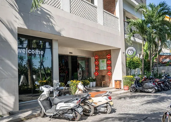 Mad Monkey Hoi An Hostel