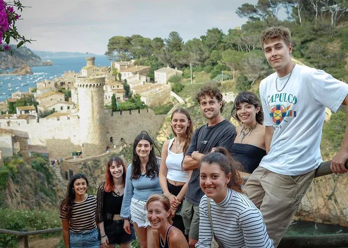 Mana Mana Youth Hostel Tossa de Mar