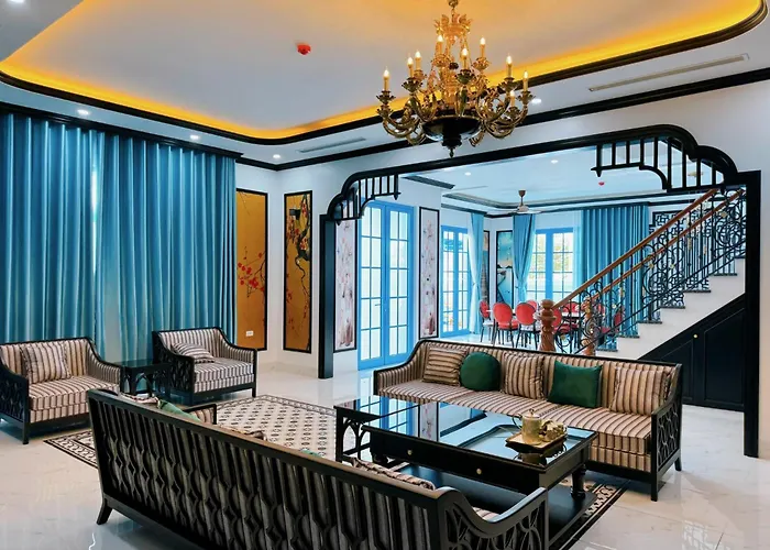 Biet Thu Gan Bien Bai Chay Va Bai Marina Villa Ha Long