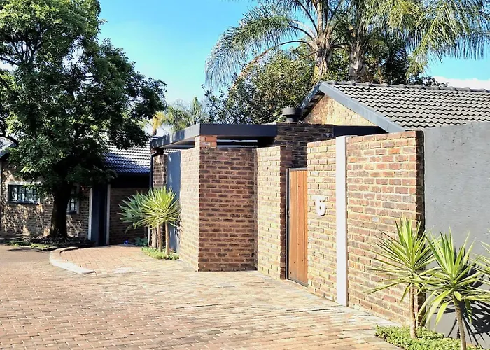 Menlyn View Unit 6 Apartment Pretoria