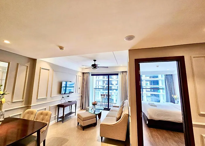 Luxurious Apartment Free Pool Sauna Gym Danang