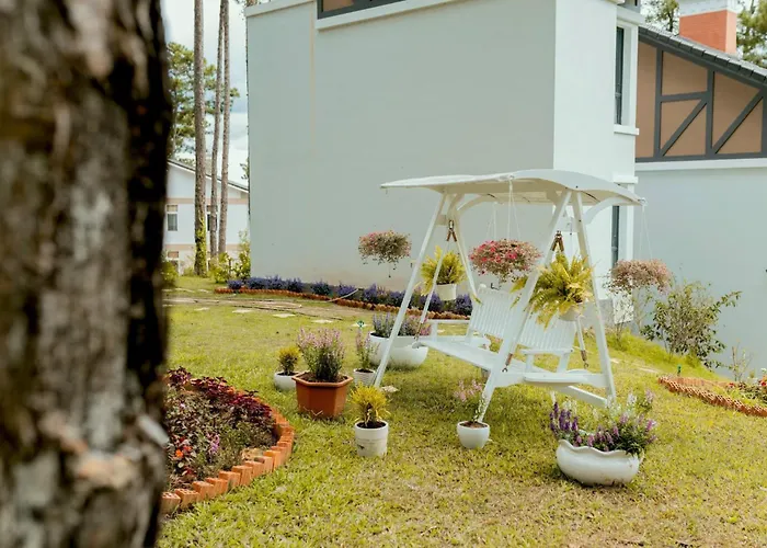 Villa Ho Tuyen Lam Da Lat View Rung Thong Da Lat