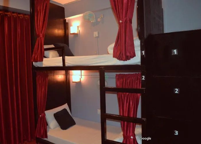 Paila Hostel Lakeside Pokhara