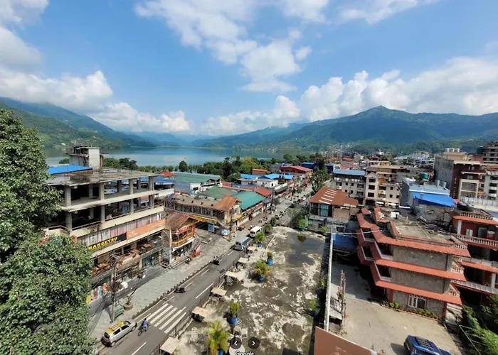 Paila Hostel Lakeside Pokhara