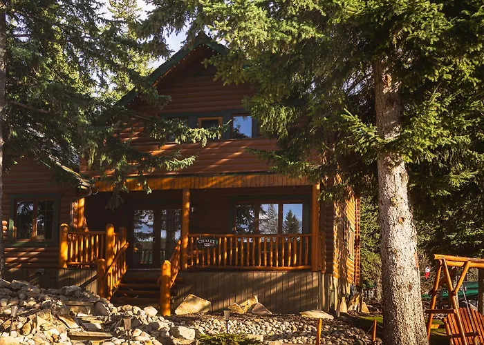 Overlander Mountain Lodge Brule Mines