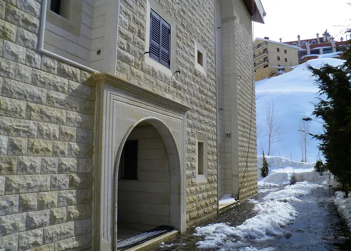 Stone Chalets Faraya
