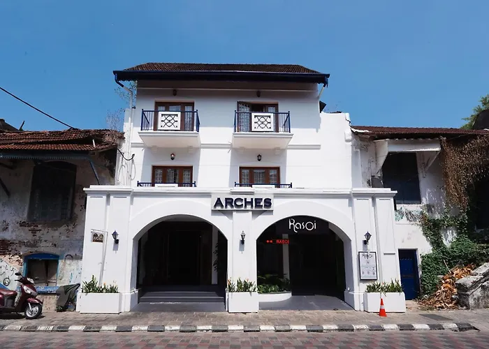 Hotel Arches Kochi