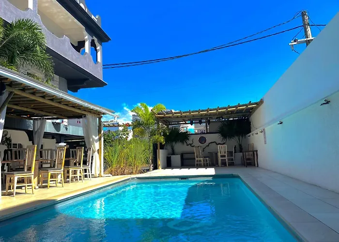 Le Pole Hotel Grand-Baie