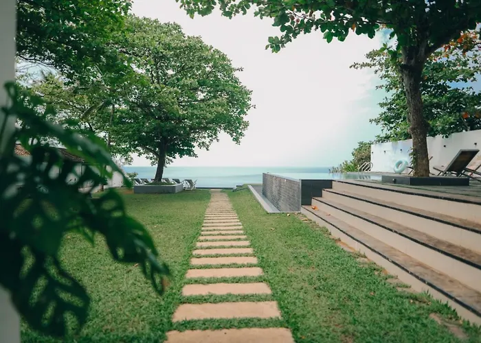 Cliff Stories Hotel Varkala