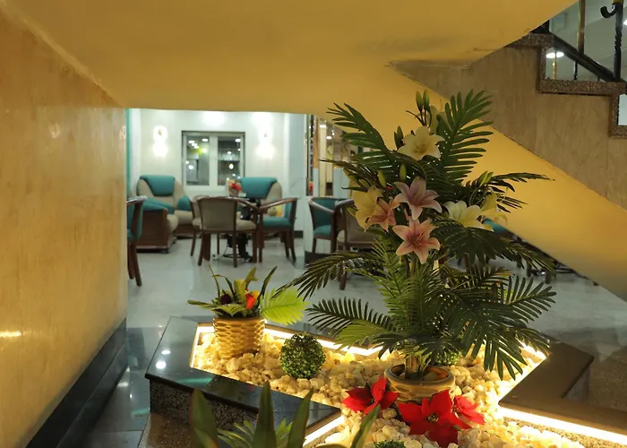 Happy City Hotel Cairo