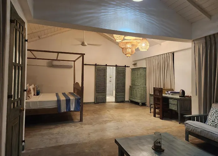 Nagenahira Beach Villa Nilaveli