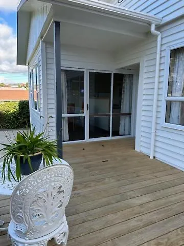 4 Parris St Villa New Plymouth