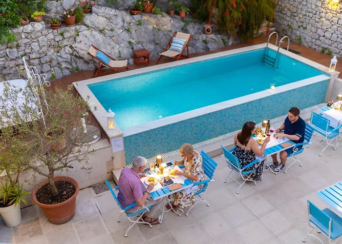 Boutique Heritage Hotel Blanc & Bleu - Capitano Herceg Novi