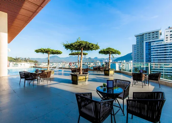 Oceanus Oasis Retreat - Nha Trang Apartment