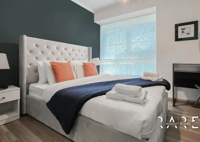 Rare Holiday Homes - Near Madame Tussauds - Goldcrest Executive - R3012 - Jumeirah Lake Towers Dubai