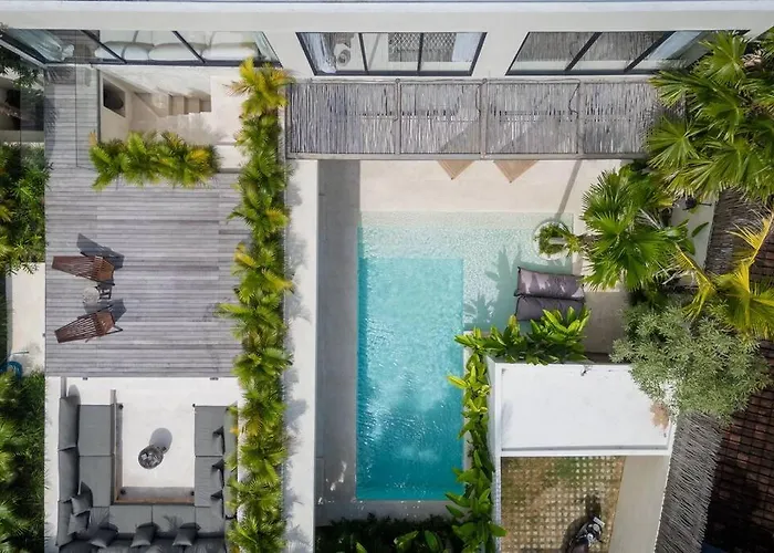 Luxurious 3 Bedroom In Canggu