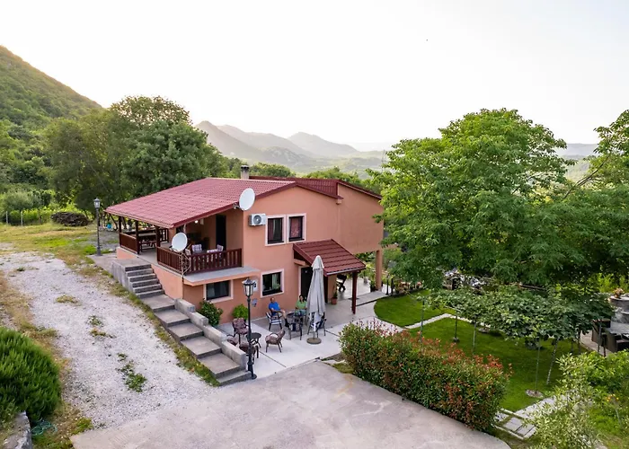 Oasis Of Peace Meterizi Apartment Cetinje