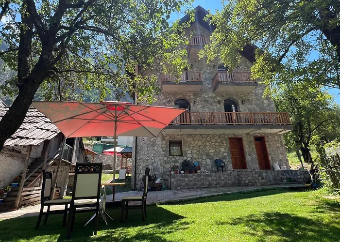 Stonehouse Villa Valbone