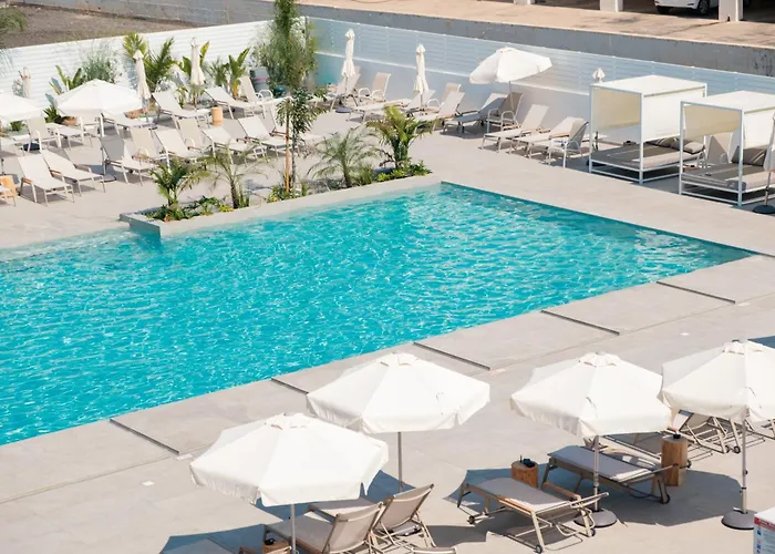 Abacus Suites Ayia Napa