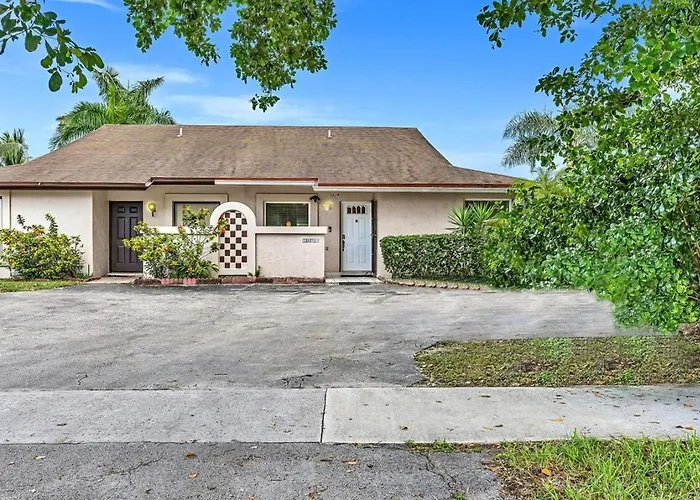Beautiful Cozy Lakefront Homecasinoairportbeach Fort Lauderdale