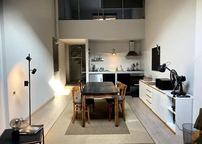 Cute Nest Apartment Como