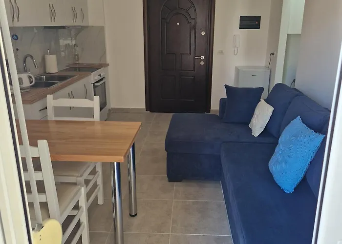 Evelyn Cosy Apartment Sarande