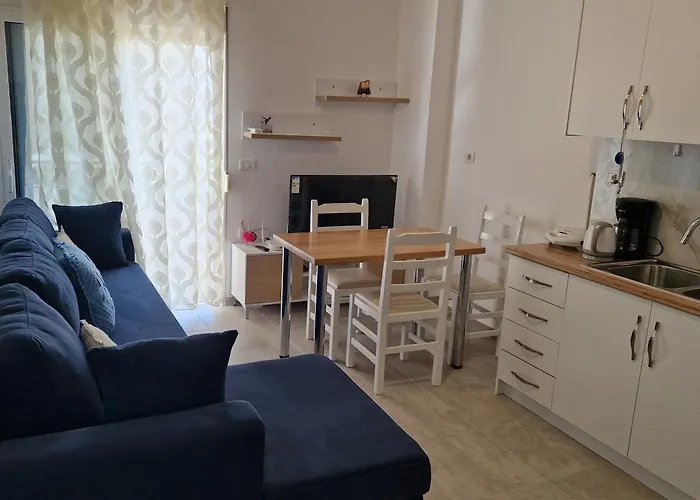 Evelyn Cosy Apartment Sarande