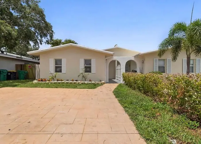 Lakeside Retreat 3Br, 2Bth Near Hard Rock Casino Fort Lauderdale