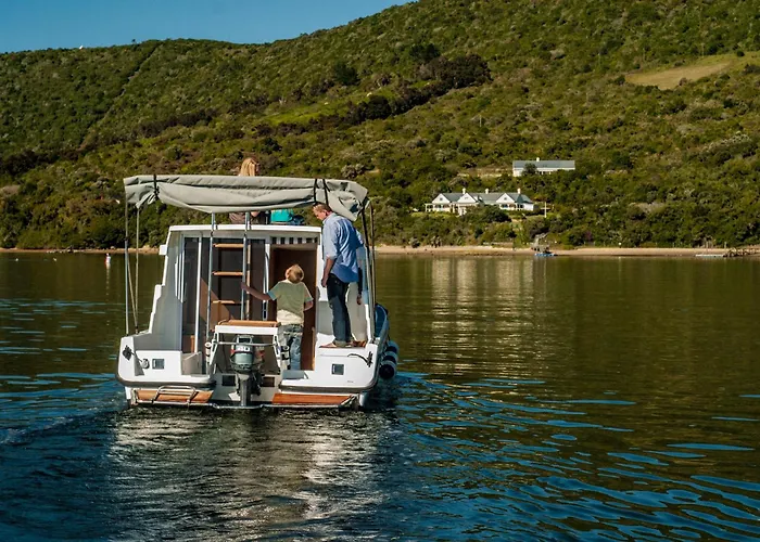 Knysna Houseboats Hotel